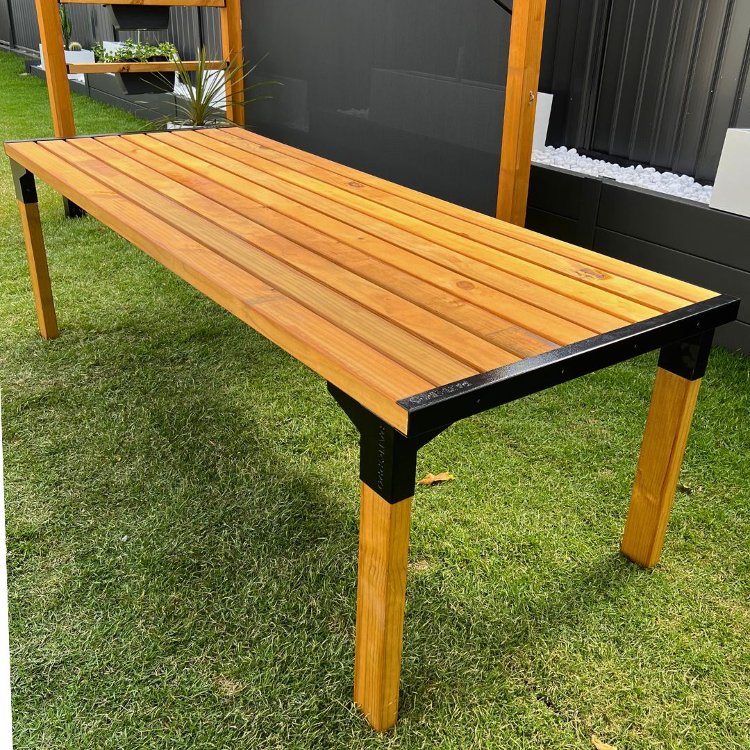 Al Fresco Dining Table