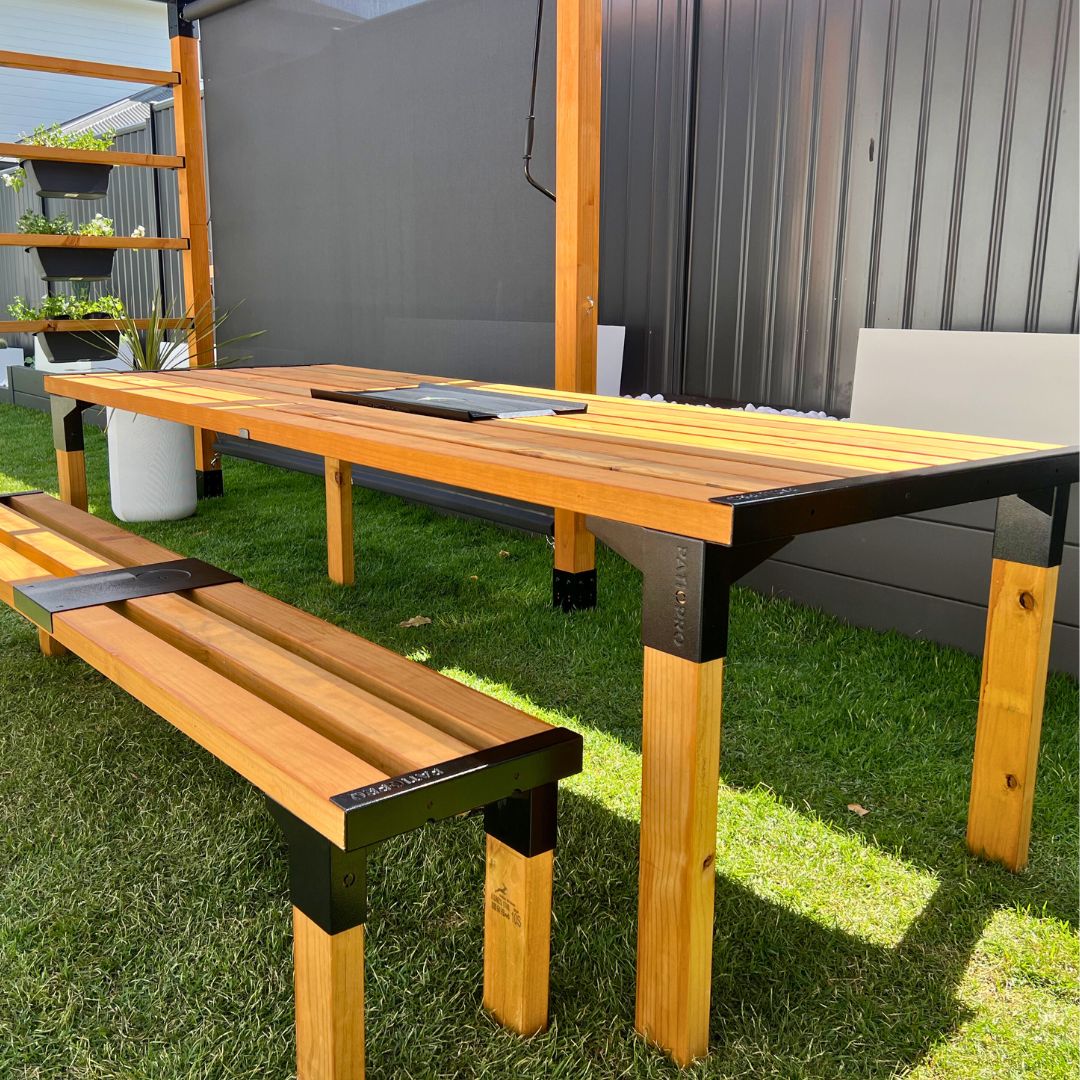 Al Fresco Dining Table